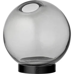 AYTM - Globe vase med fod - Large - Sort