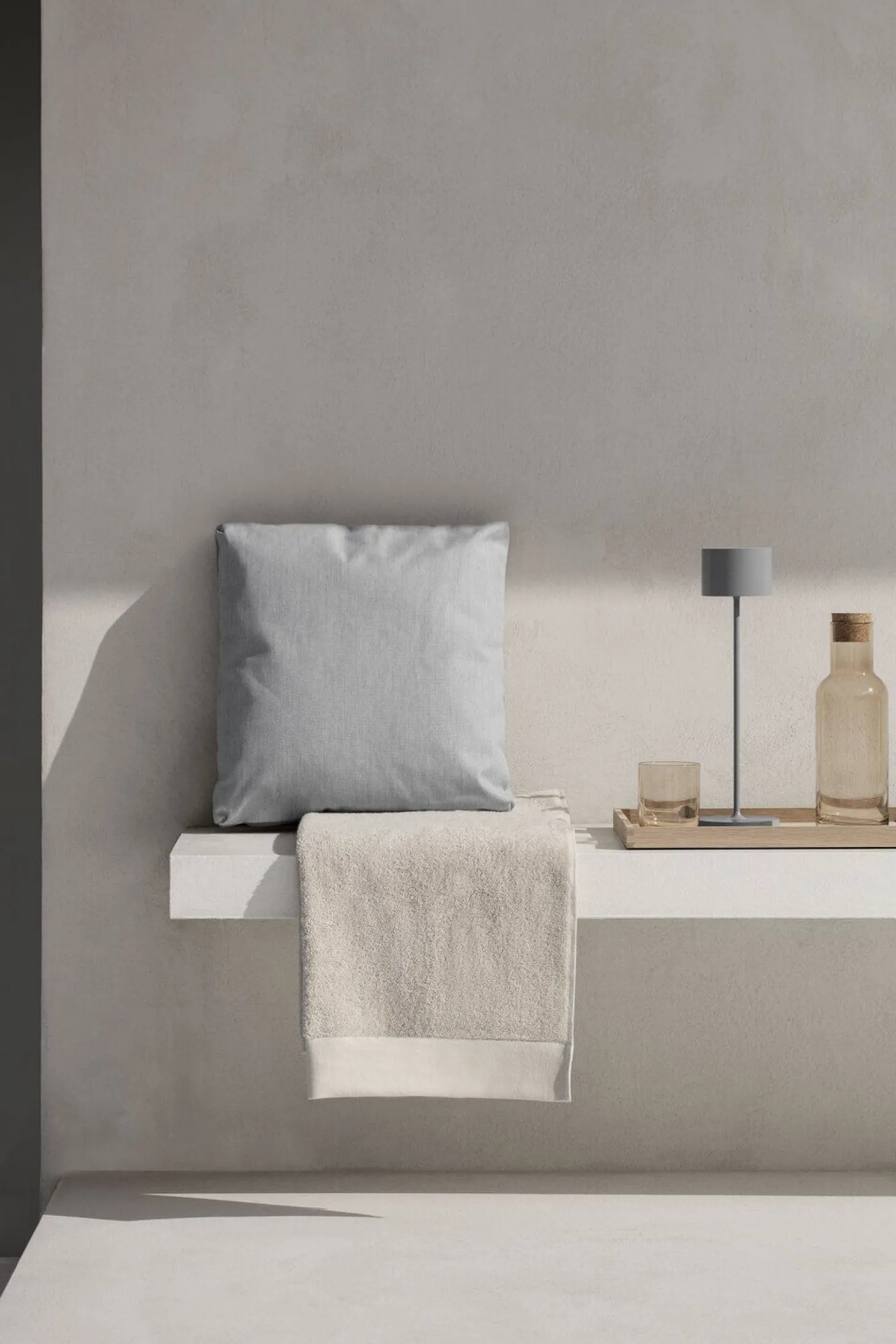 Blomus - Bath Towel - White - RIVA
