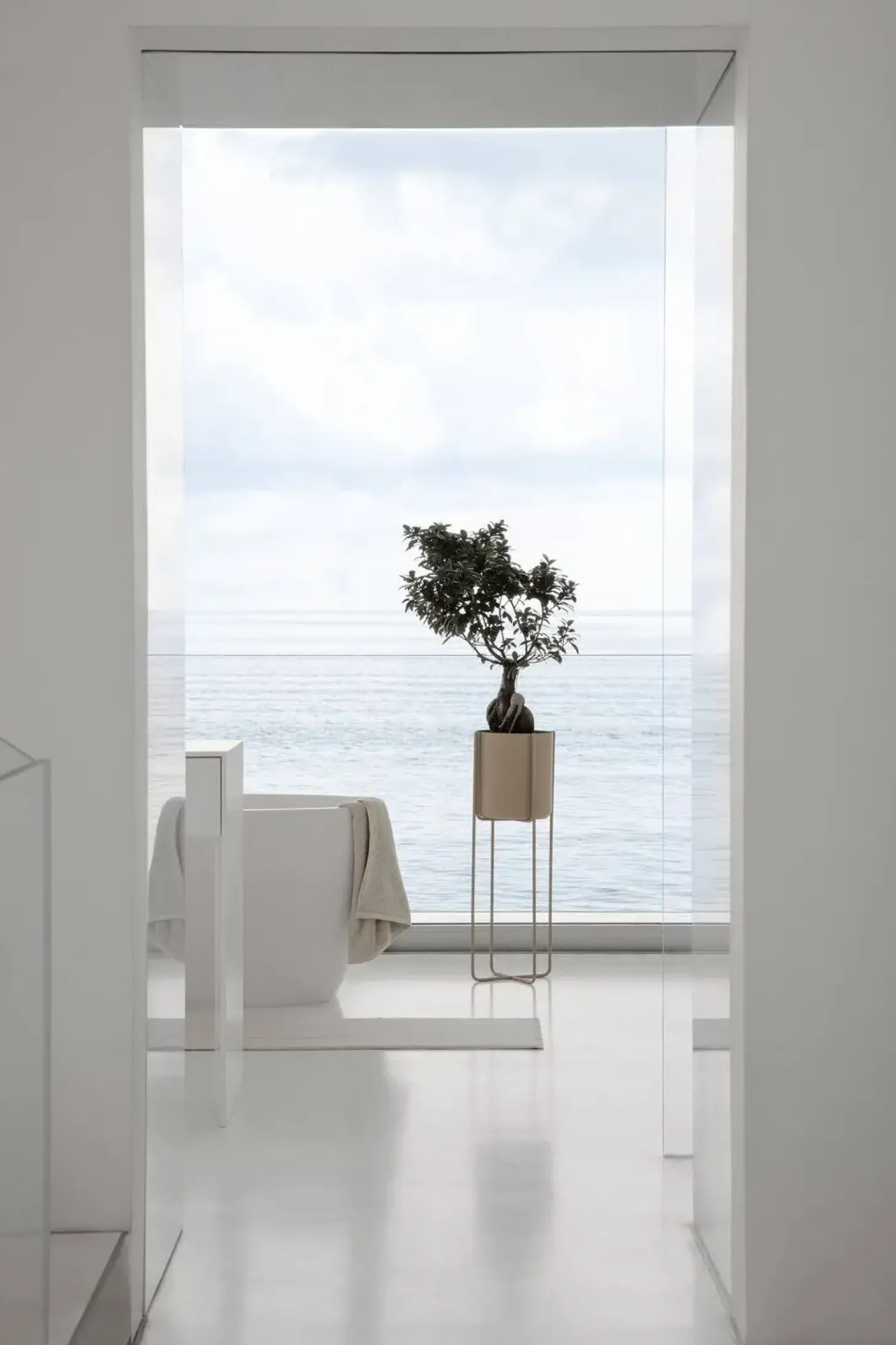 Blomus - Plant Stand - Nomad - KENA