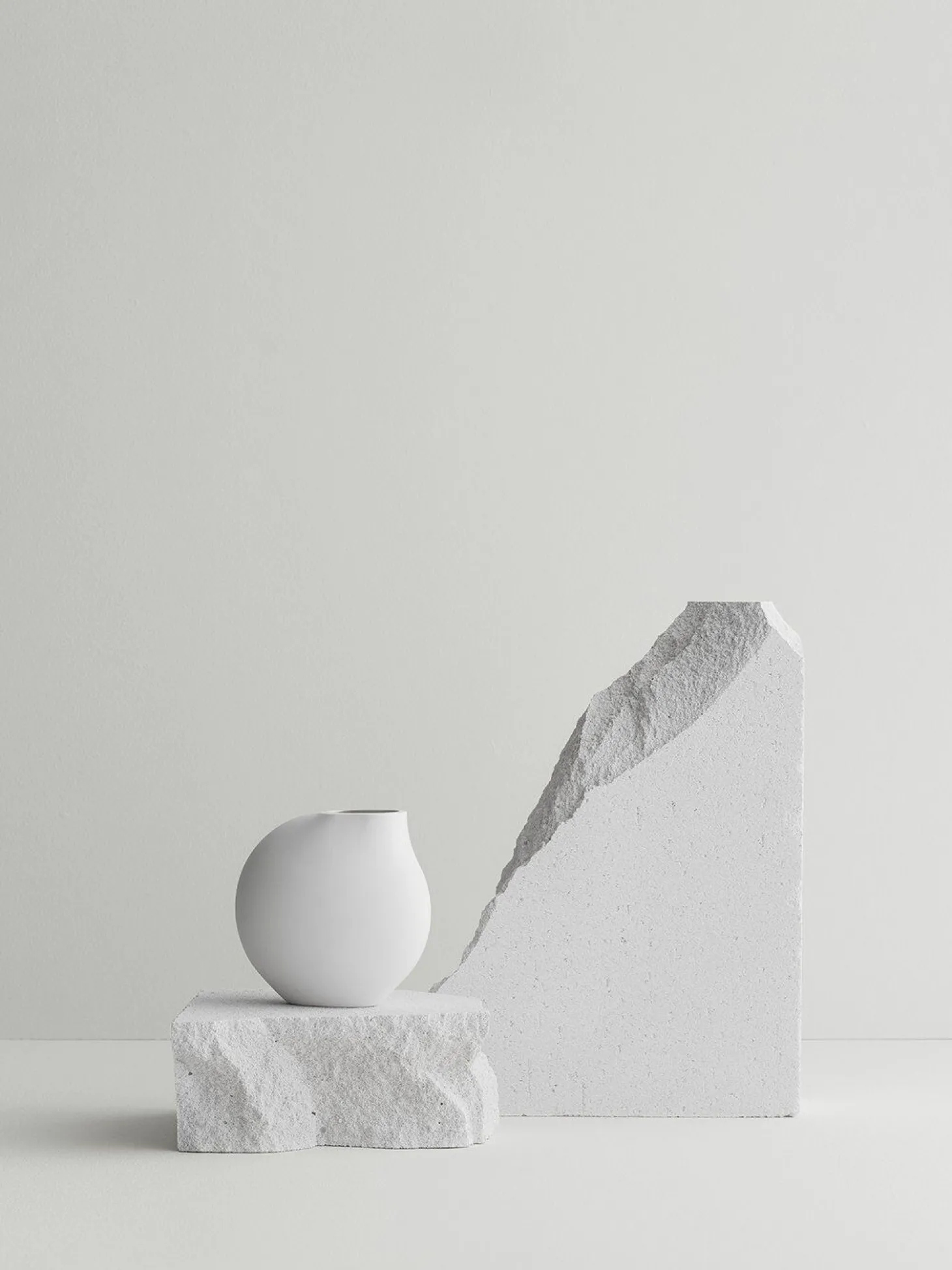 Blomus - Vase - White - NONA