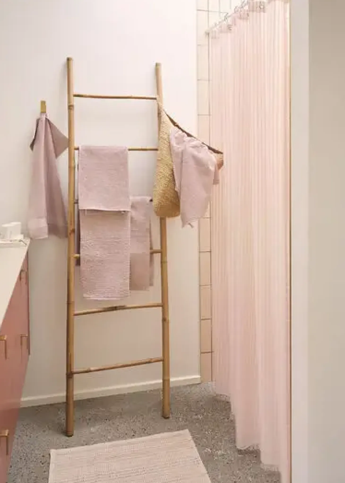 Compliments - Badeforhæng - Lines shower curtain w/eyelets 200 cm - Rose