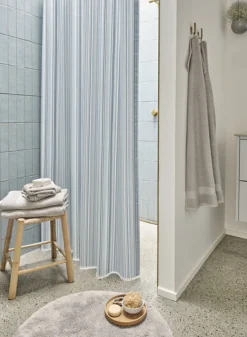 Compliments - Badeforhæng - Spectrum shower curtain w/eyelets 200 cm - Blå