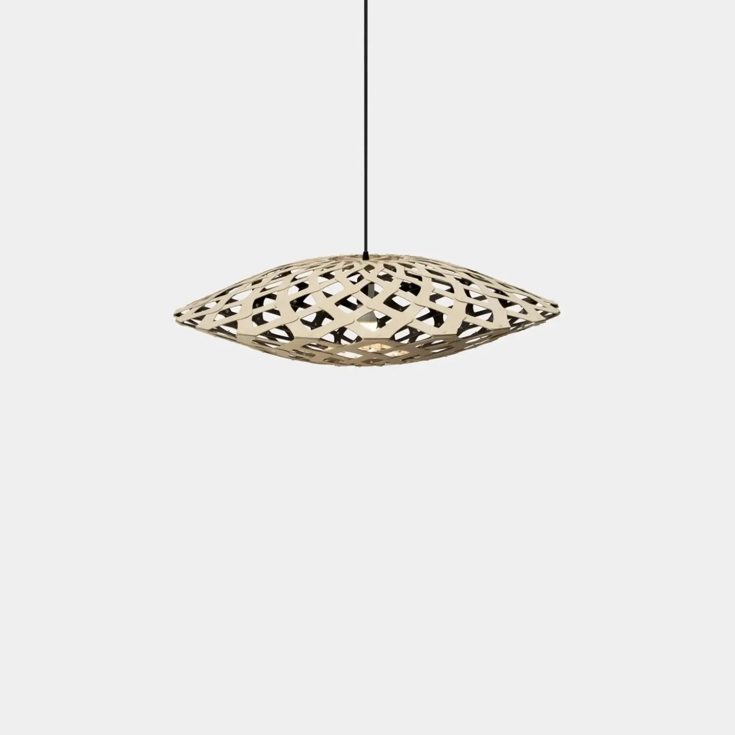 David Trubridge - Flax Pendel - Black/Natur, 80 cm