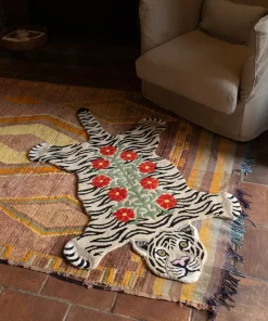 Doing Goods - Floral White Gulvtæppe - Large