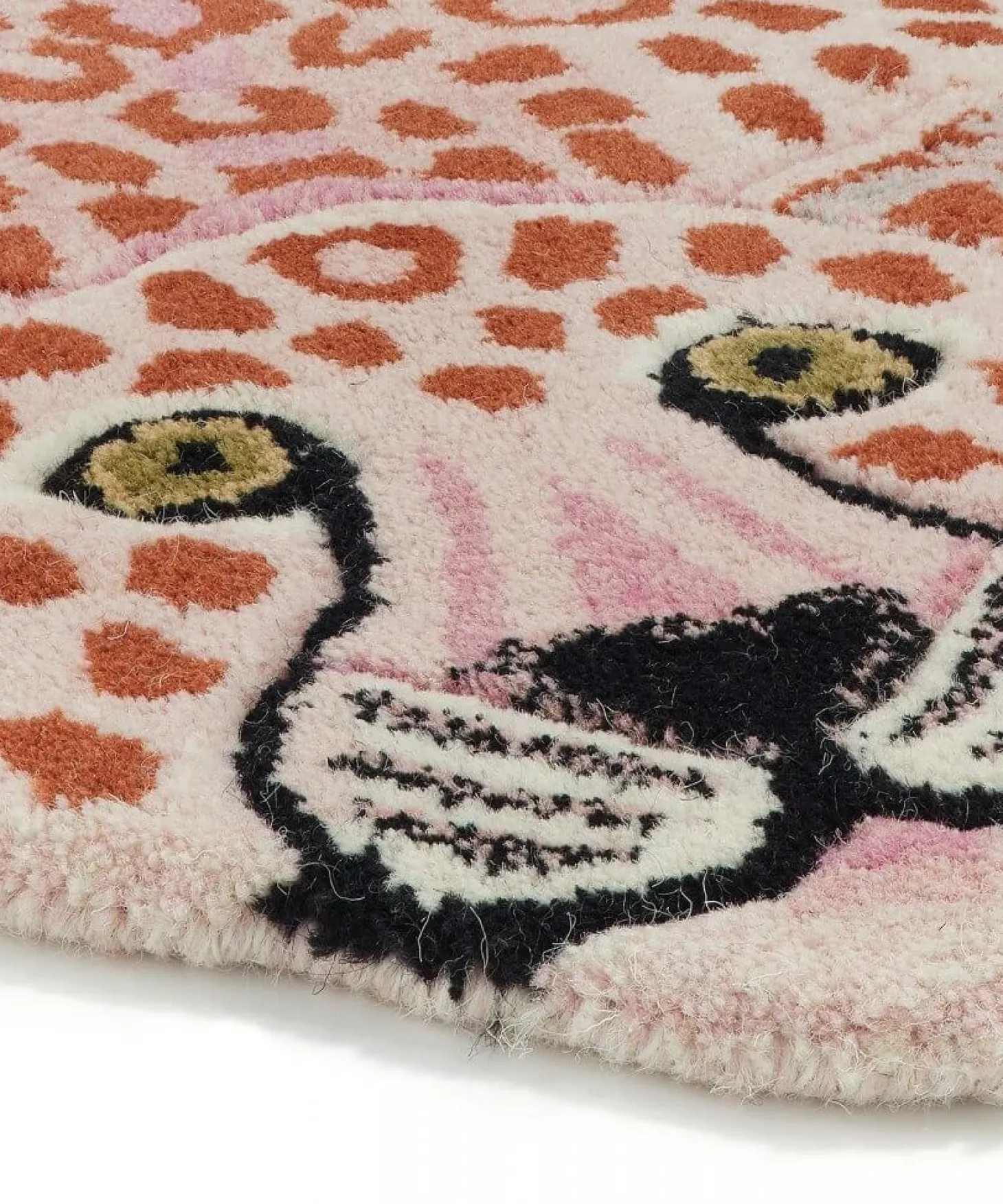 Doing Goods - Pink Leopard Gulvtæppe - Large - 150x88x2 cm