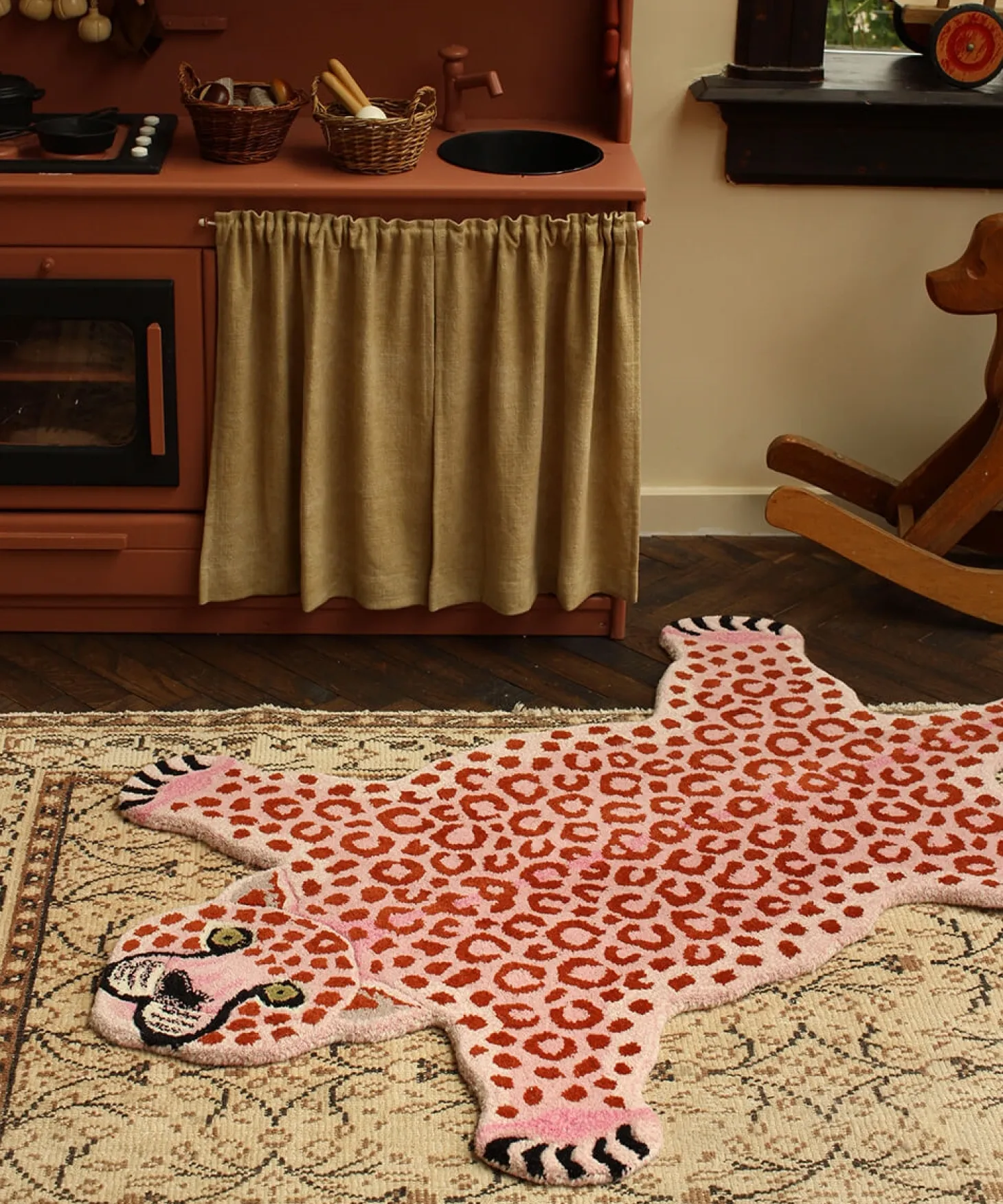 Doing Goods - Pink Leopard Gulvtæppe - Large - 150x88x2 cm