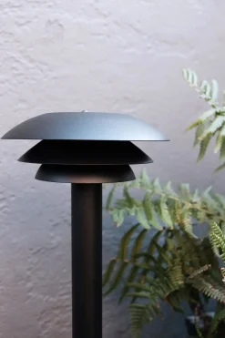 Dyberg Larsen - DL31 bedlampe - udendørs - sort (højde 100 cm)