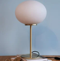 Dyberg Larsen - Queen bordlampe - messing