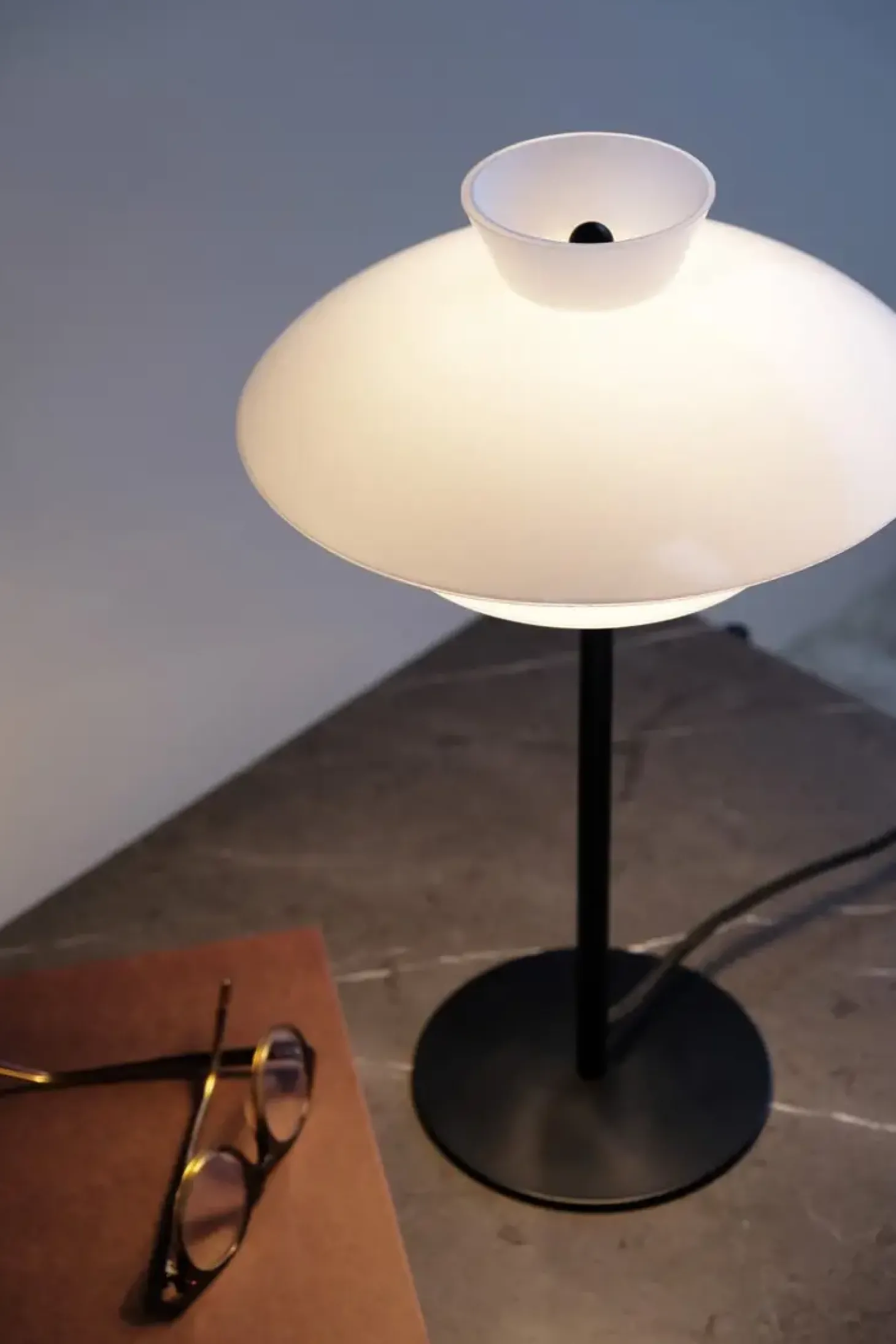 Dyberg Larsen - Valby Opal bordlampe 3