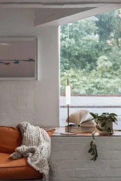Ekta Living - Bordlampe - Dunhammer - Pale Brass