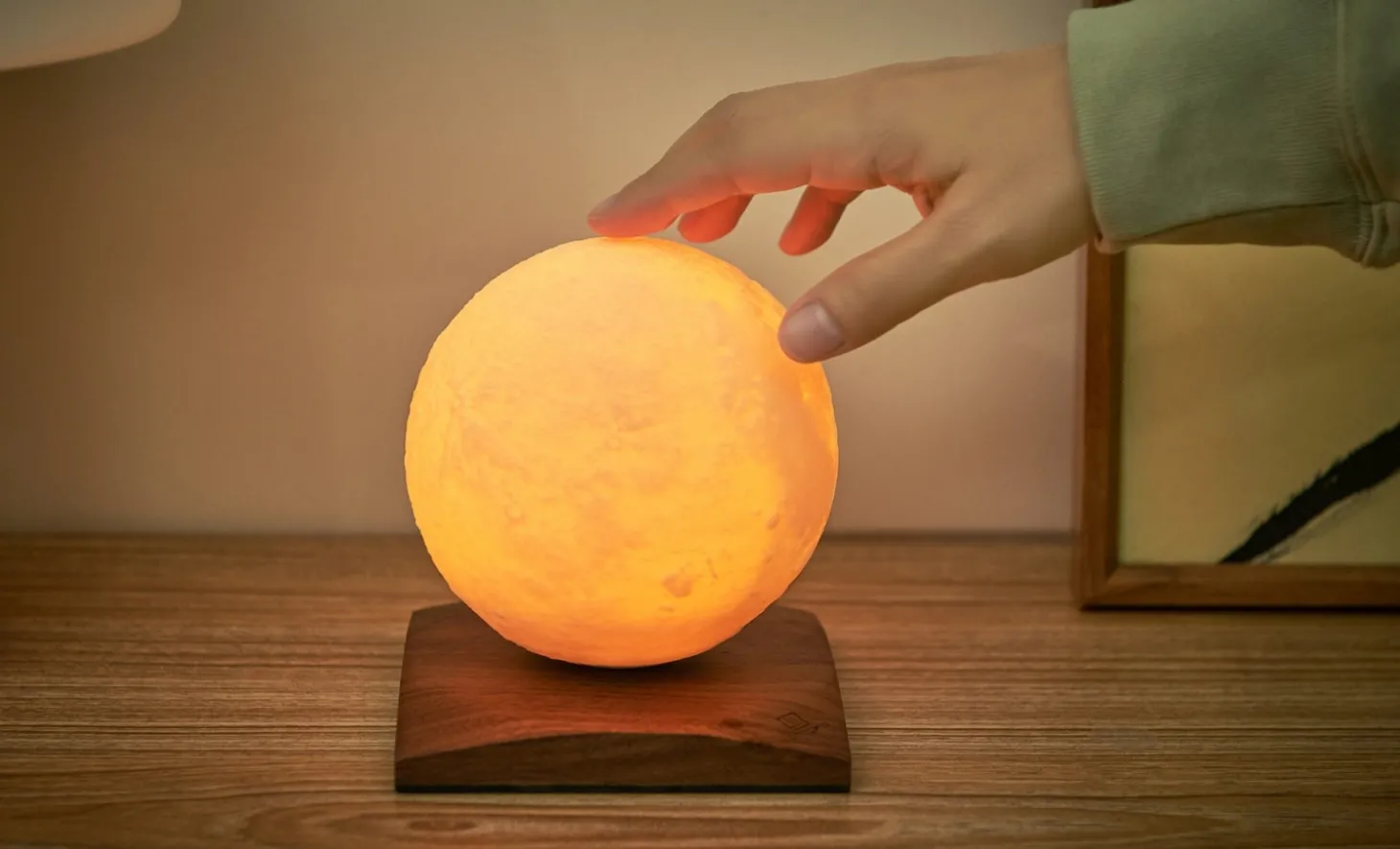 Gingko - Smart LunaSpin Lamp - Mini Size