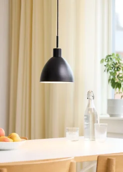 Halo Design Copenhagen - Pendel lampe - Rock - Ø20cm - Sort