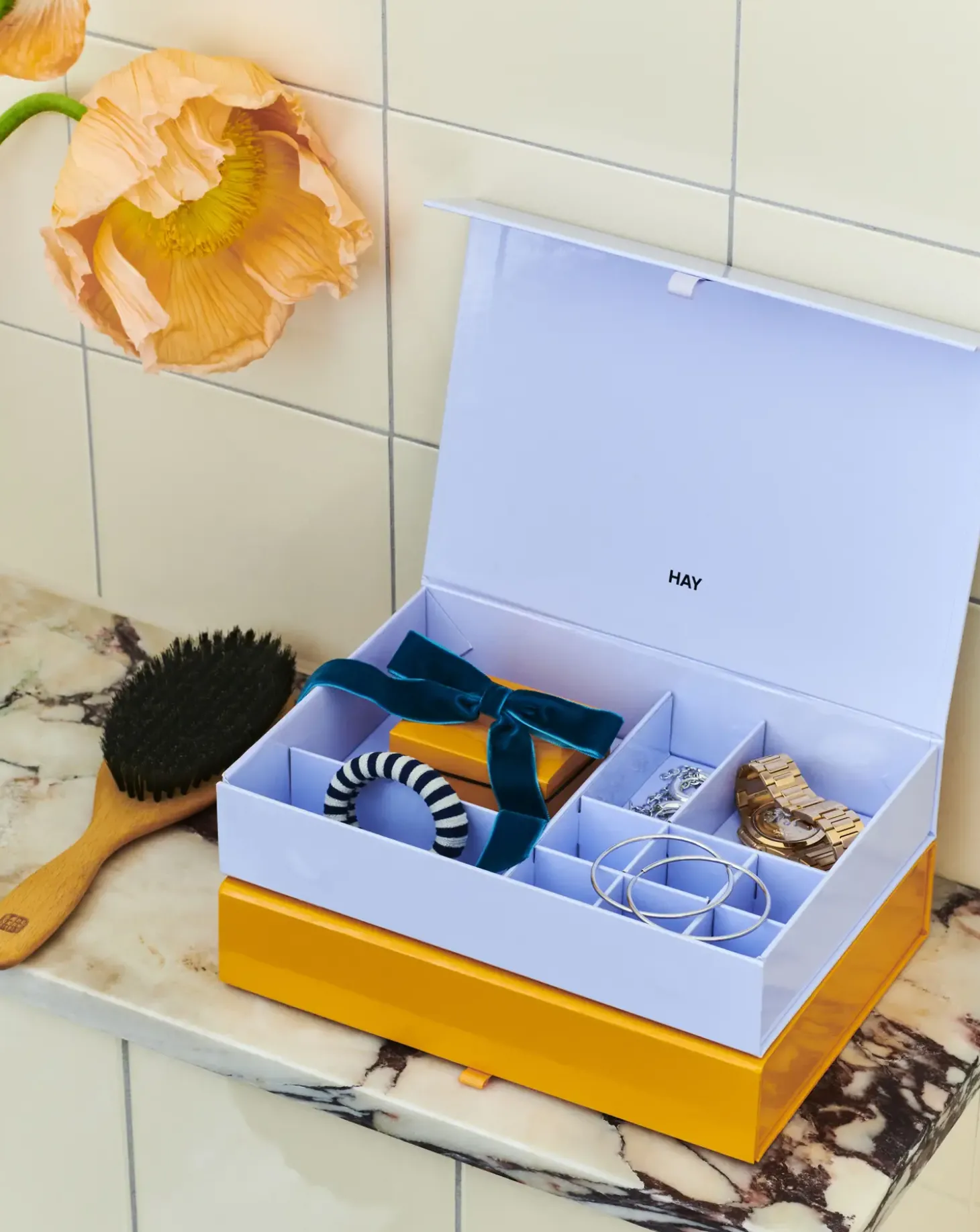 HAY - Colour Storage Jewellery Box - Smykkeskrin - Egg Yolk gul