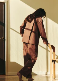 HAY - Outline Pyjama - Langærmet Shirt - M/L - Milk Chocolate