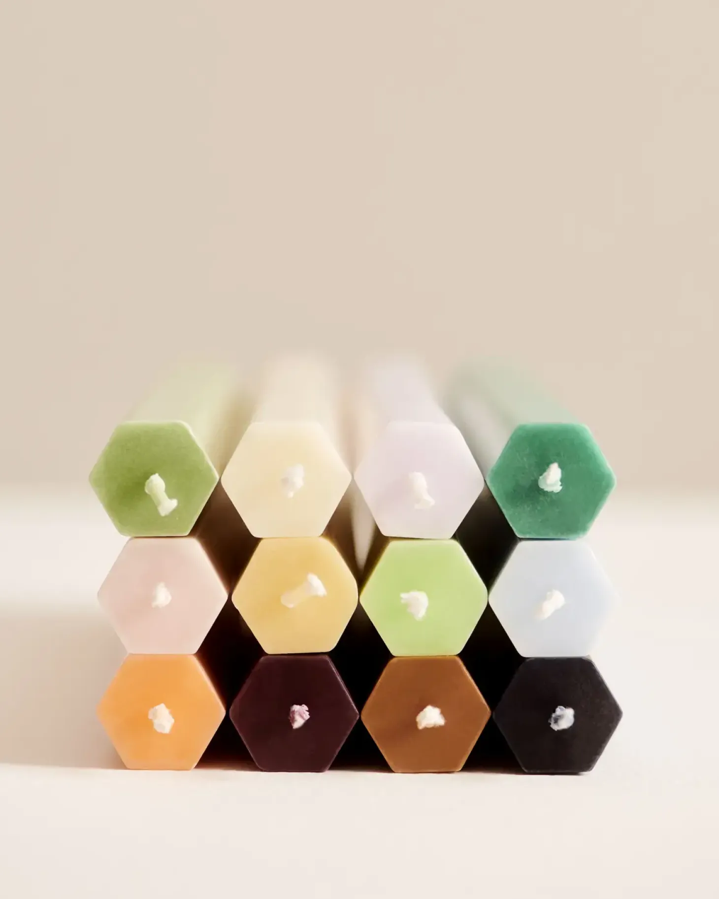 Hay - Stearinlys - Hexagon - Sæt med 4 stk. - Pastel