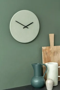 Hemverk - Vægur - Shape Caqui - Sorte visere - Ø28 cm