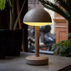 Humble Lights - Bordlampe - Bug - Beige