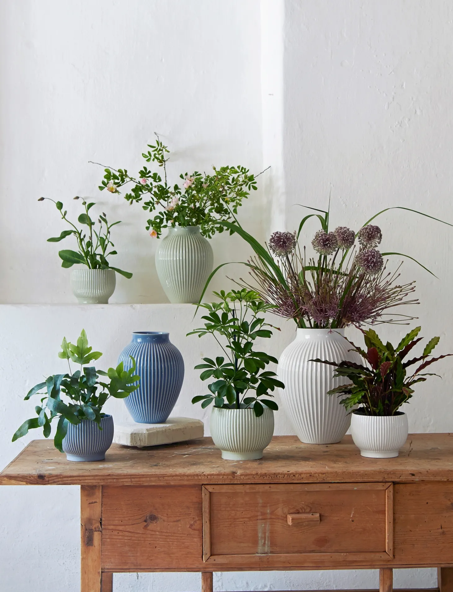 Knabstrup Keramik - vase H 27 cm ripple white