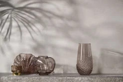 Lene Bjerre - Dornia vase H15 cm. mørkebrun