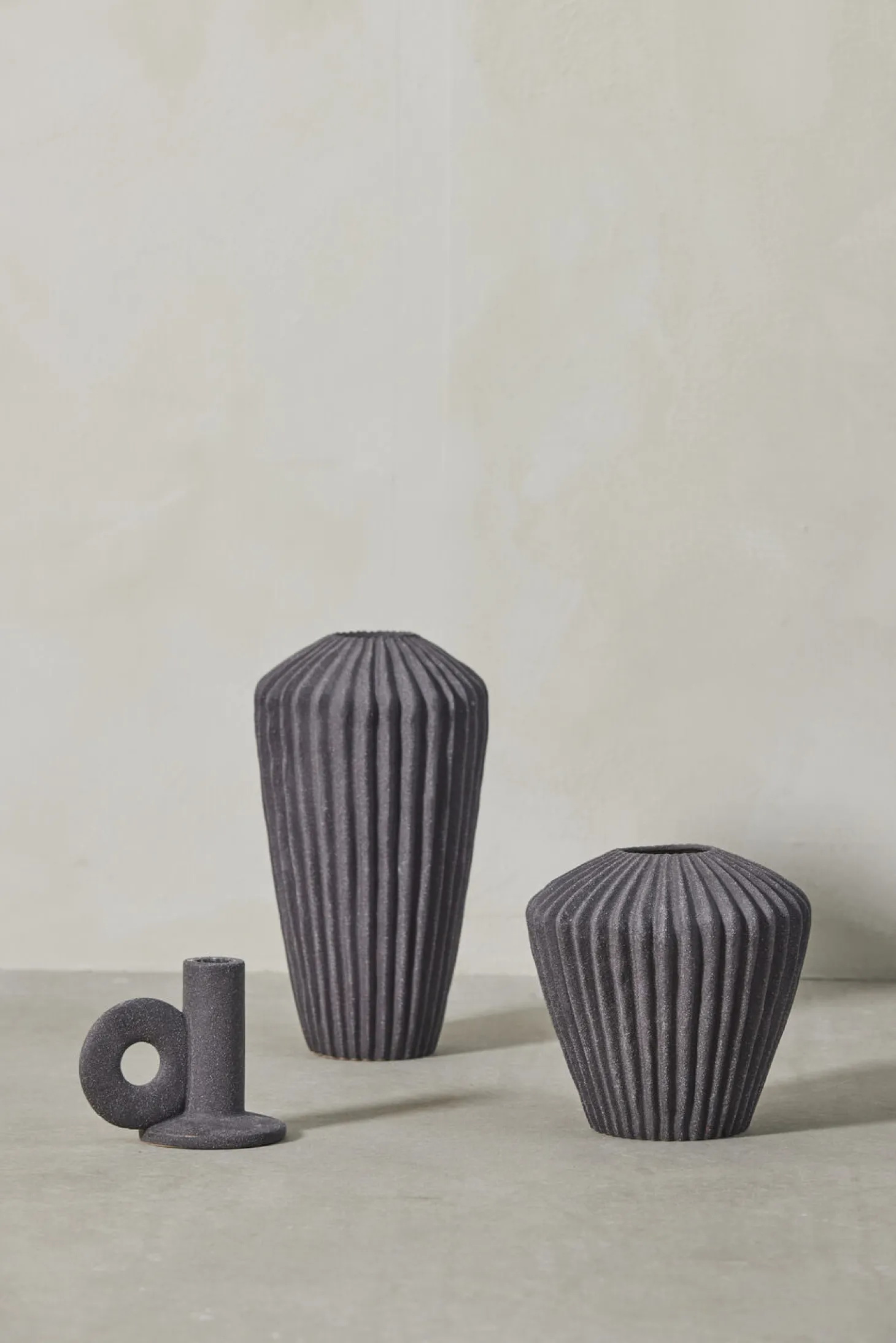 Lene Bjerre - Susia vase H16,5 cm. mørkegrå