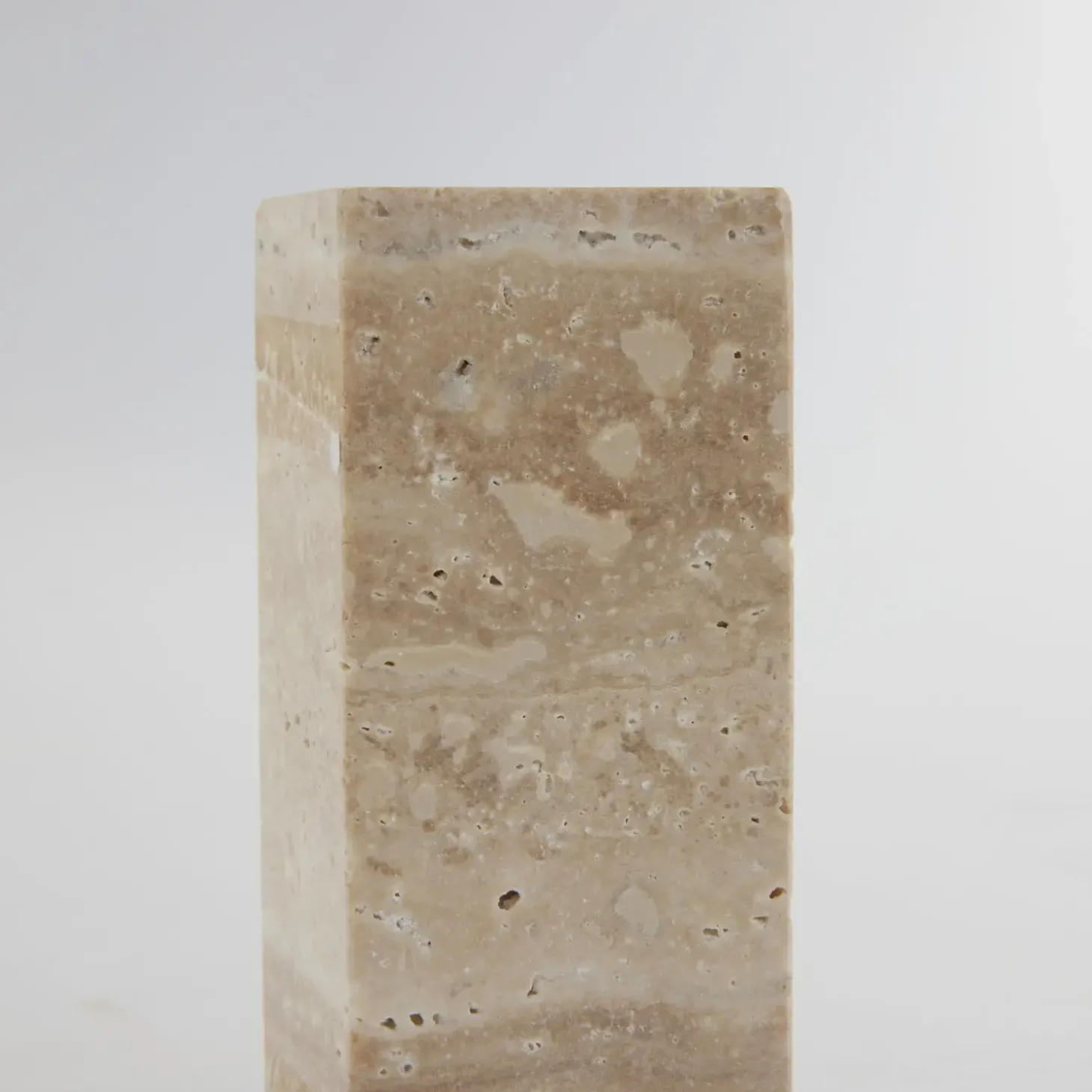 Lene Bjerre - Travina lysestage 10 cm. sand marmor