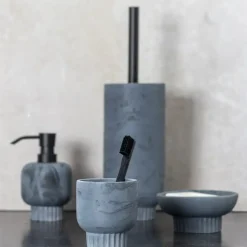 Mette Ditmer - ATTITUDE tandbørsteholder - Slate Blue