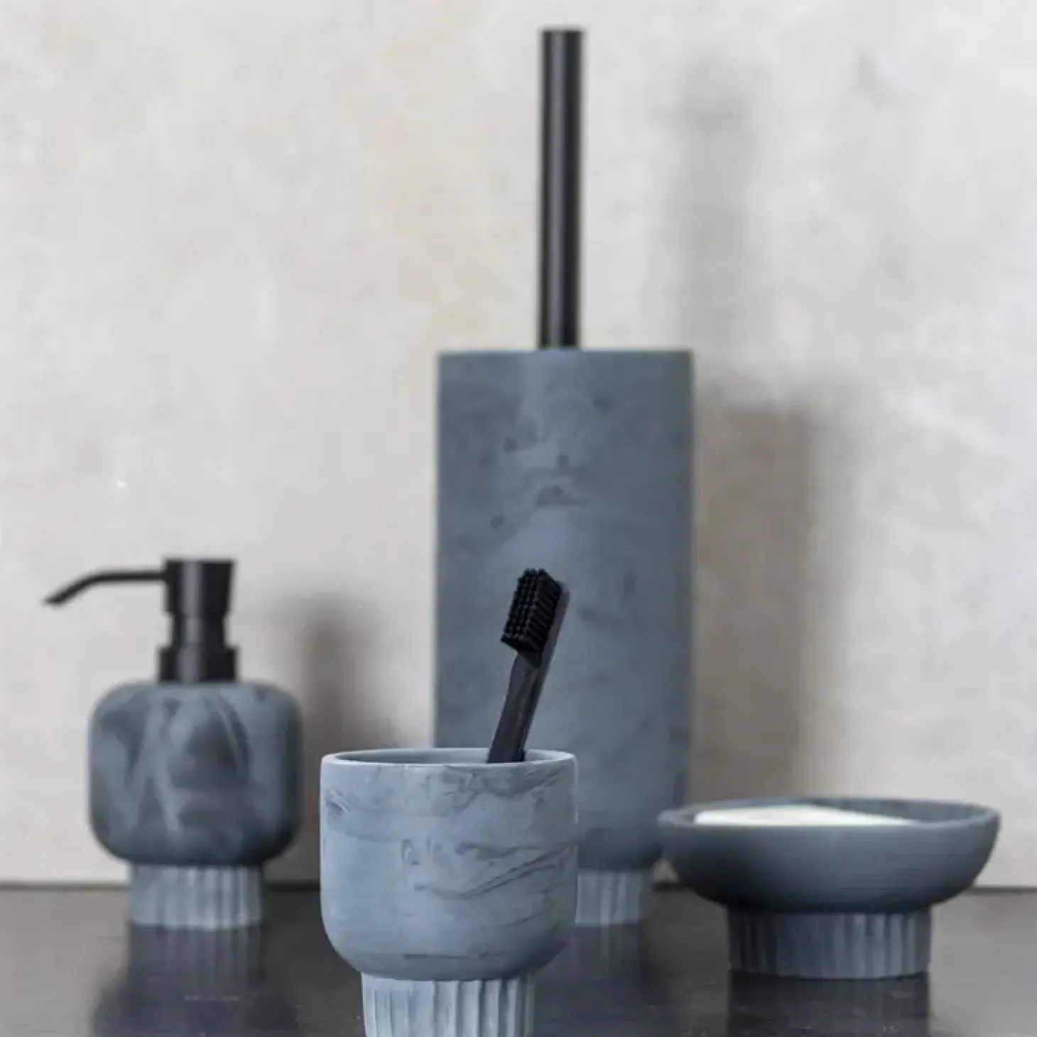 Mette Ditmer - ATTITUDE tandbørsteholder - Slate Blue