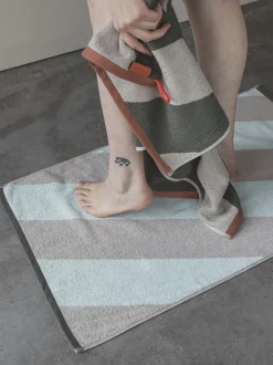 Mette Ditmer - DIAGONAL bath mat - Mint