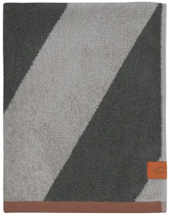 Mette Ditmer - DIAGONAL guest towel, 2-pack - Dark olive