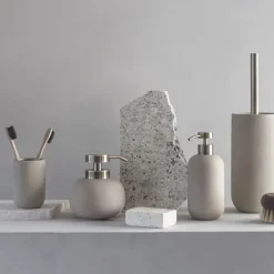 Mette Ditmer - LOTUS dispenser (lav) - Sand