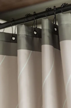 Mette Ditmer - SUBTLE shower curtain - Mint