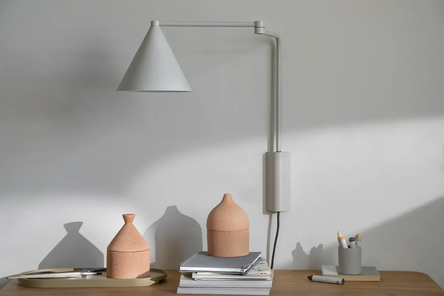 Moudhome - Rustic keramik krukke med låg - 14,5 cm