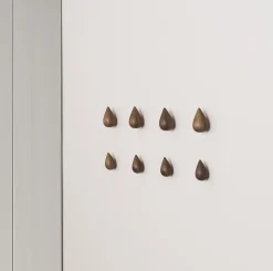 Normann Copenhagen - knage - Dropit Hooks Large - Valnød - 2 styk