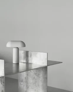 Normann Copenhagen - Porta Bordlampe - grå