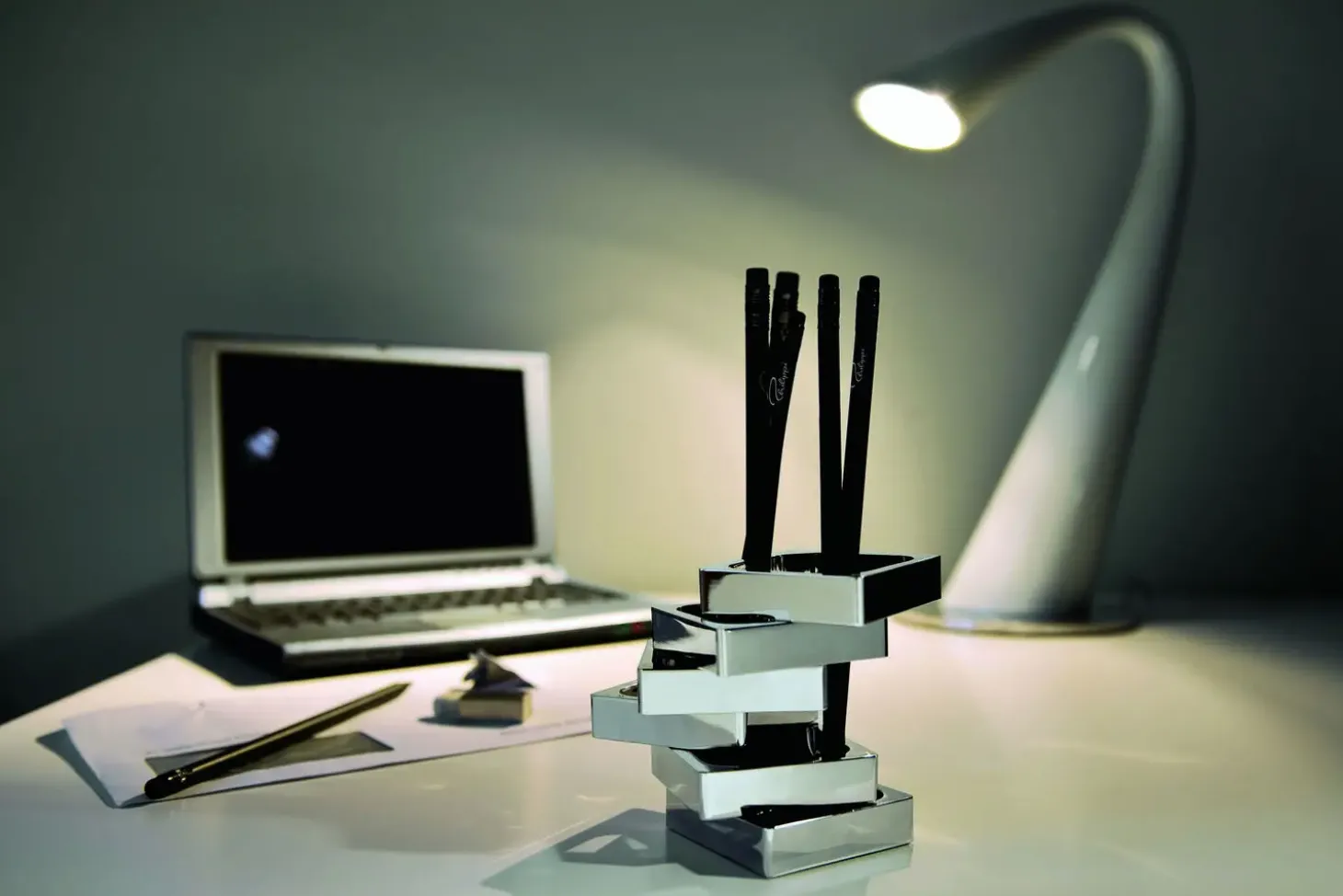 Philippi - Zick Zack pen holder
