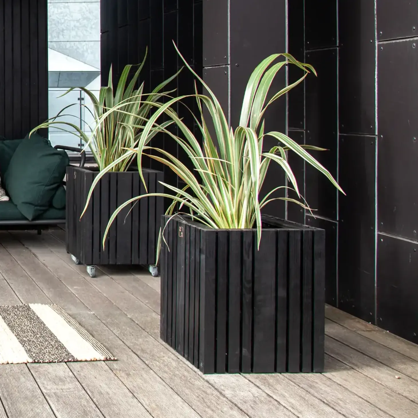 SQUARELY COPENHAGEN - Plantekasse - GrowBIG - Sort Ask