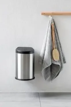 Steel Function - Affaldsspand Væghængt - 5 liter - 29x22 cm