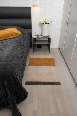 Tica Copenhagen - Smudsmåtte - Stripes Horizon - Ivory-Dijon-Brown - 60x90 cm