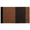 Tica Copenhagen - Smudsmåtte - Stripes Horizon - Cognac/Dark Brown/Black - 60x90 cm