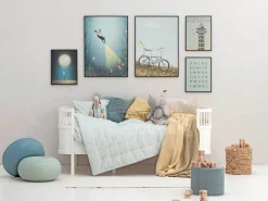 VISSEVASSE - Plakat - Bike With A Flag - 50x70 cm