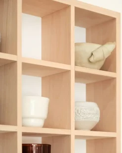 Wecycle Furniture - Sættekasse - Abby - Sæbebehandlet